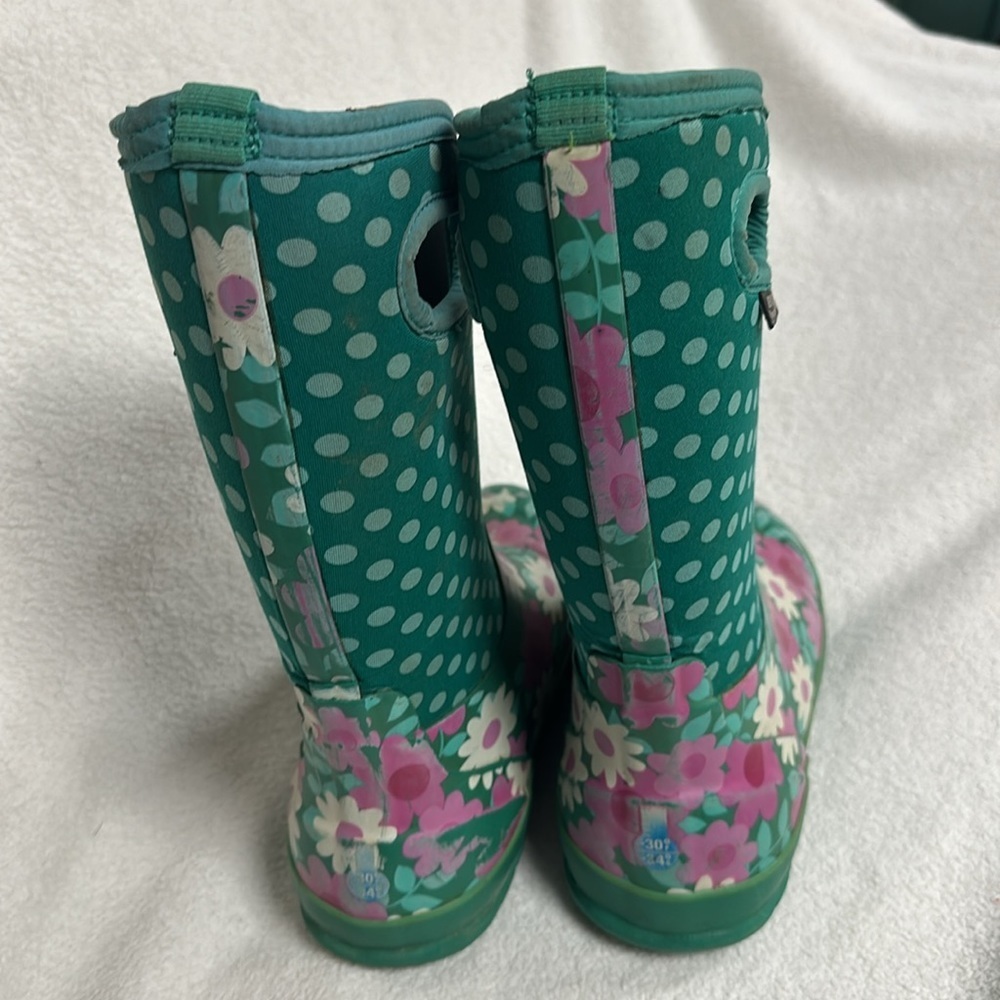 Bogs Girls Flower Dots Rubber Weatherproof Boots, youth 7 - Picture 8 of 13